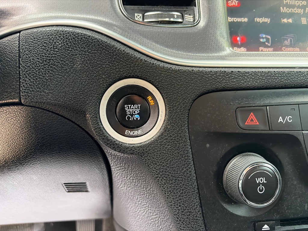 2013 Dodge Charger Image 26