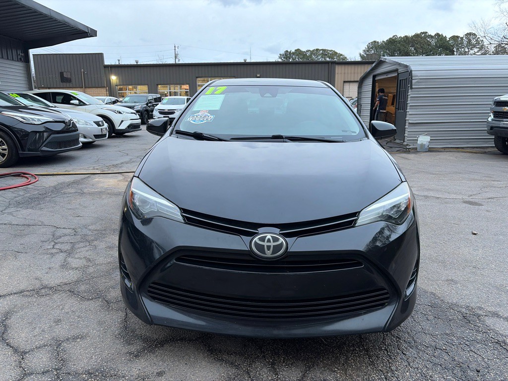 2017 Toyota Corolla Image 2