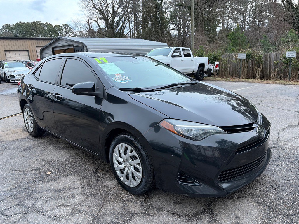 2017 Toyota Corolla Image 3