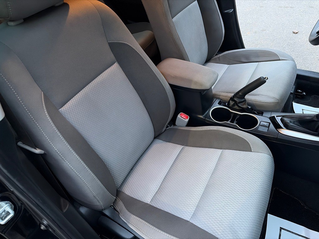 2017 Toyota Corolla Image 19