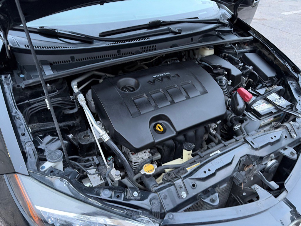 2017 Toyota Corolla Image 23