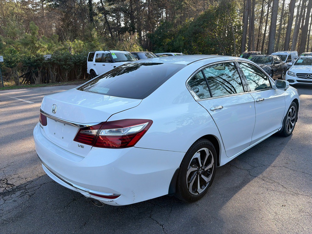 2016 Honda Accord Image 4
