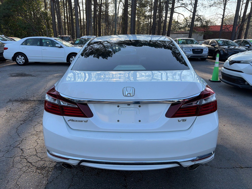 2016 Honda Accord Image 5