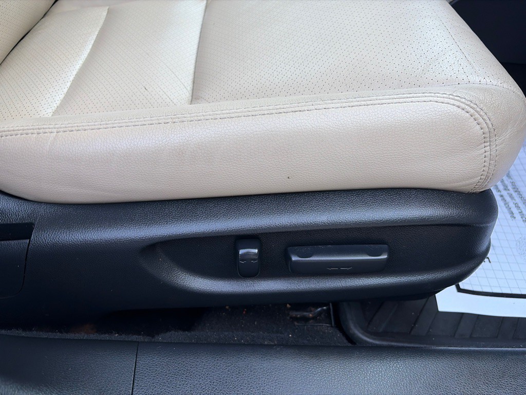 2016 Honda Accord Image 33