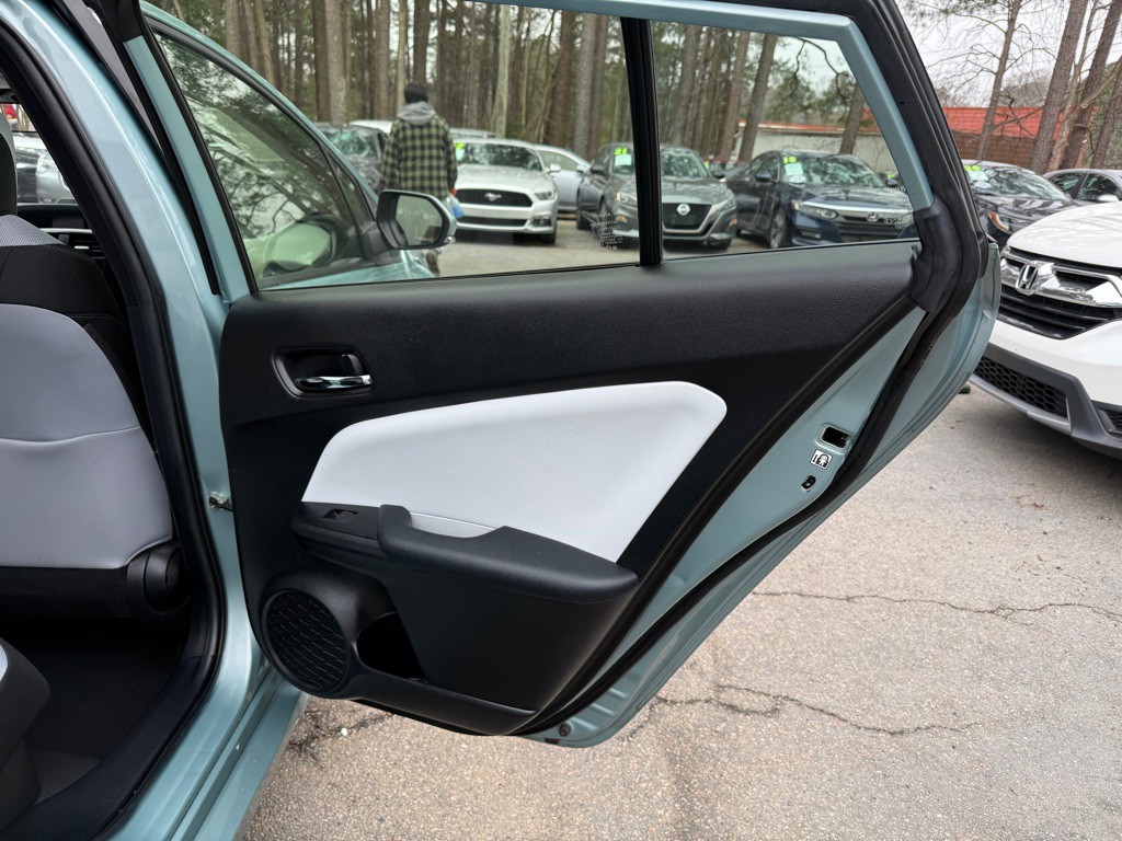 2021 Toyota Prius Image 34