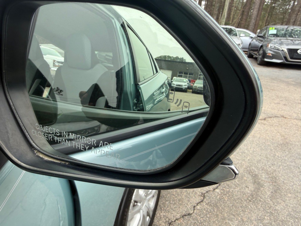 2021 Toyota Prius Image 38