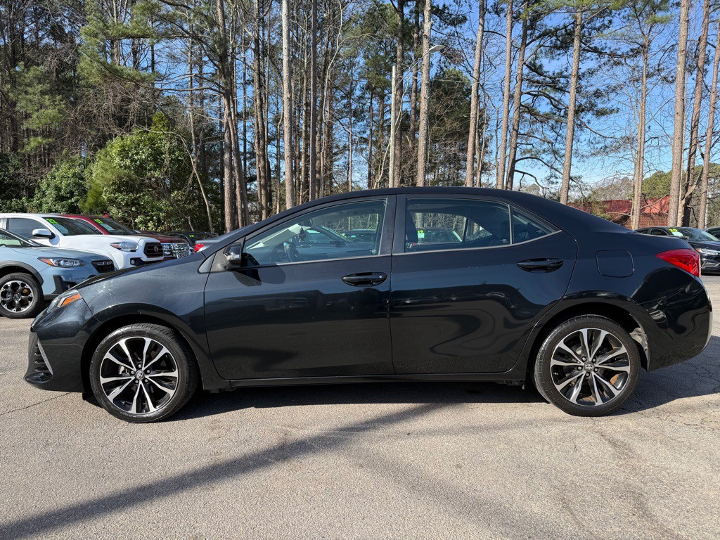 2017 Toyota Corolla Image 5