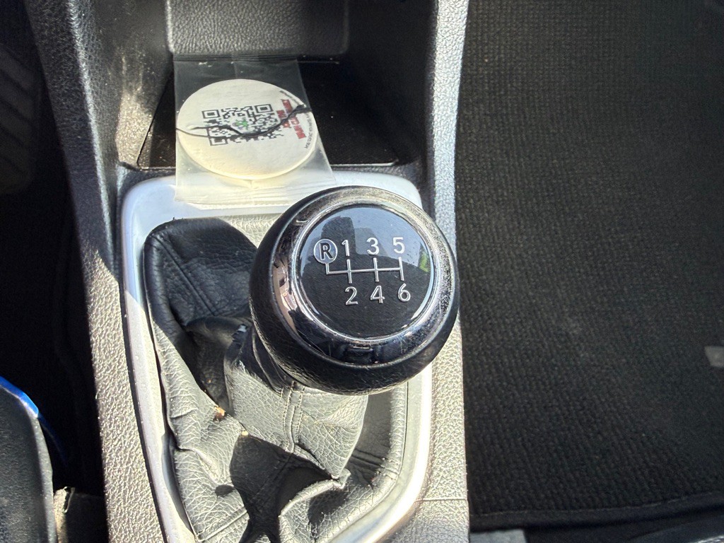 2017 Toyota Corolla Image 17