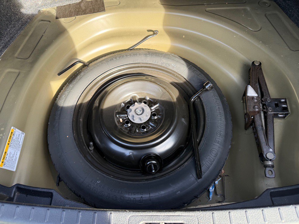 2017 Toyota Corolla Image 37