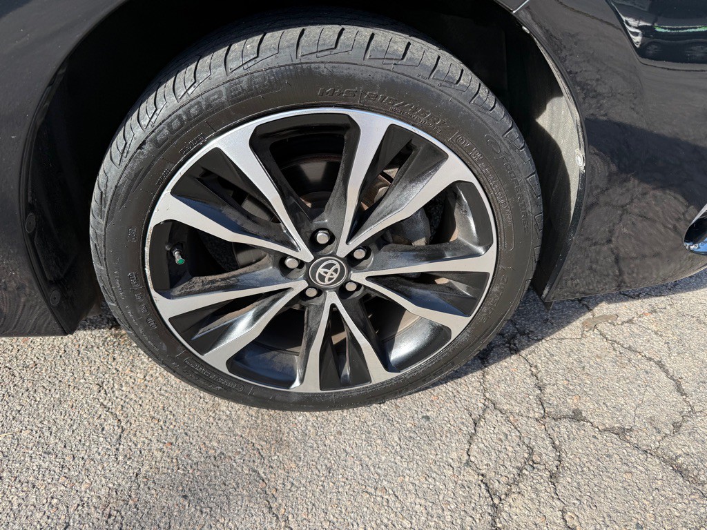 2017 Toyota Corolla Image 41