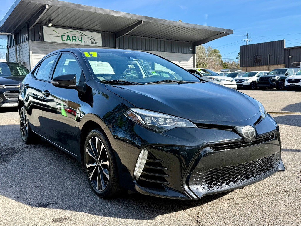 2017 Toyota Corolla Image 2
