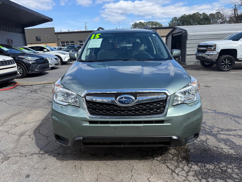 2015 Subaru Forester Image 2