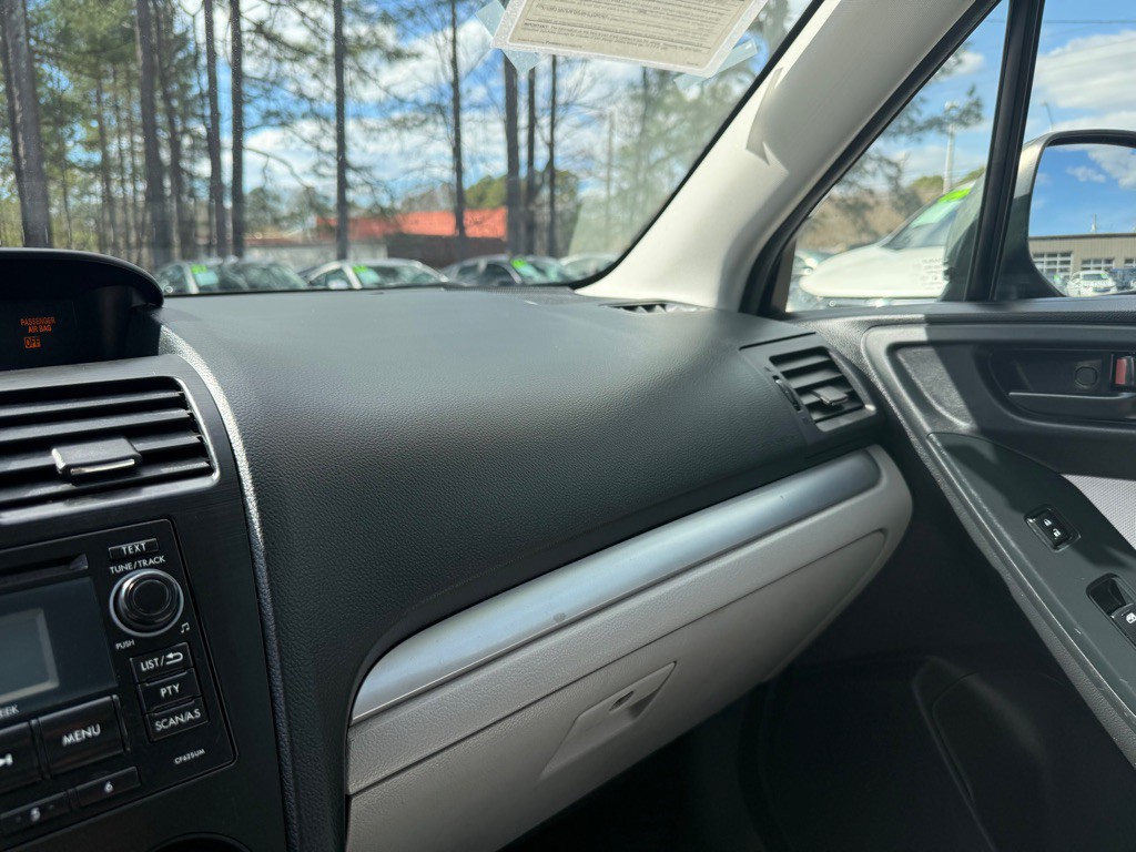 2015 Subaru Forester Image 23