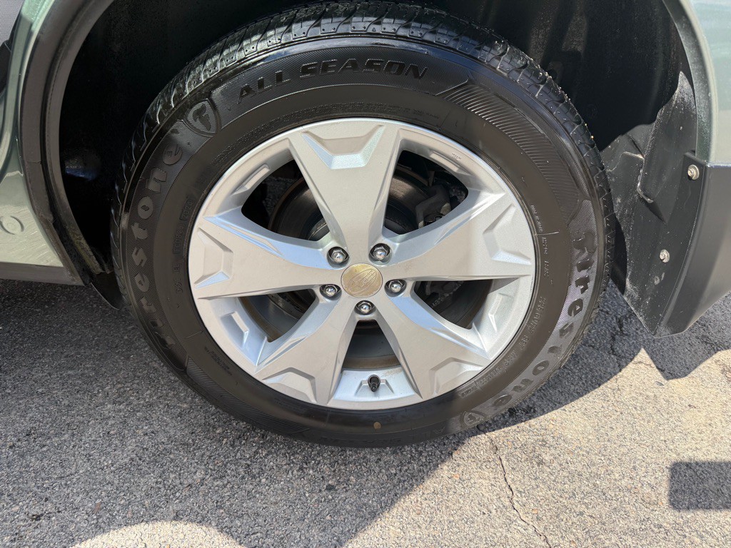 2015 Subaru Forester Image 37