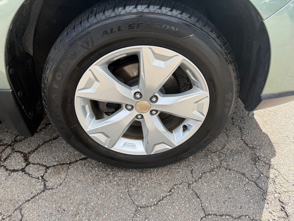 2015 Subaru Forester Image 39