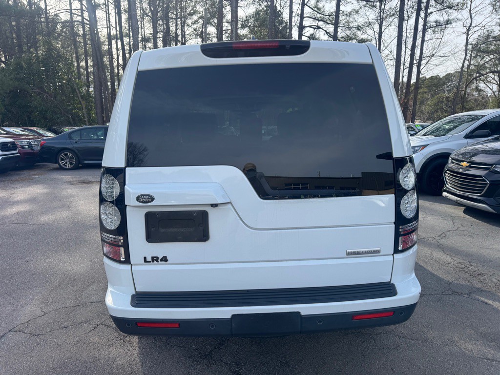 2015 Land Rover LR4 Image 5