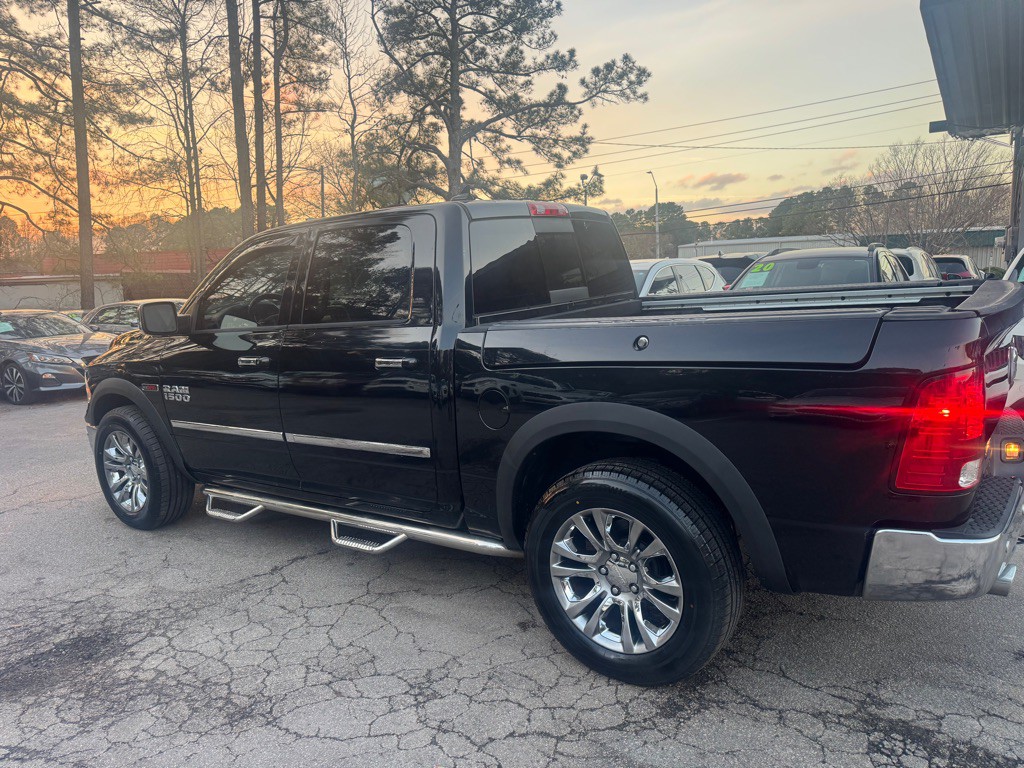 2015 RAM 1500 Image 4