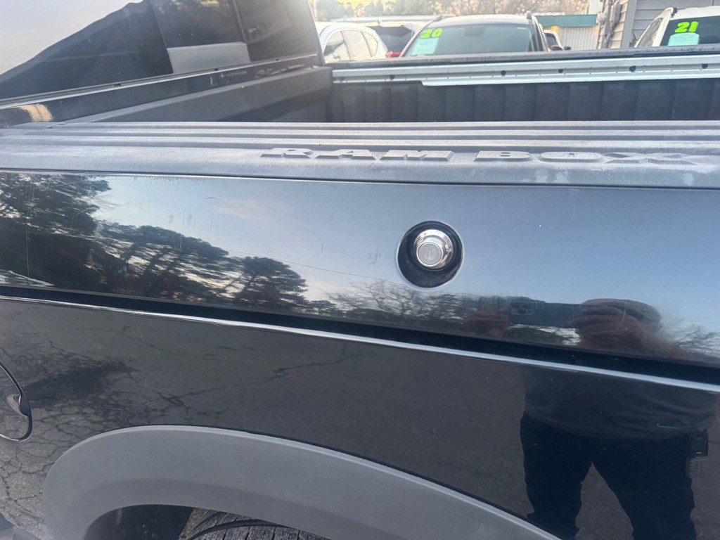 2015 RAM 1500 Image 18