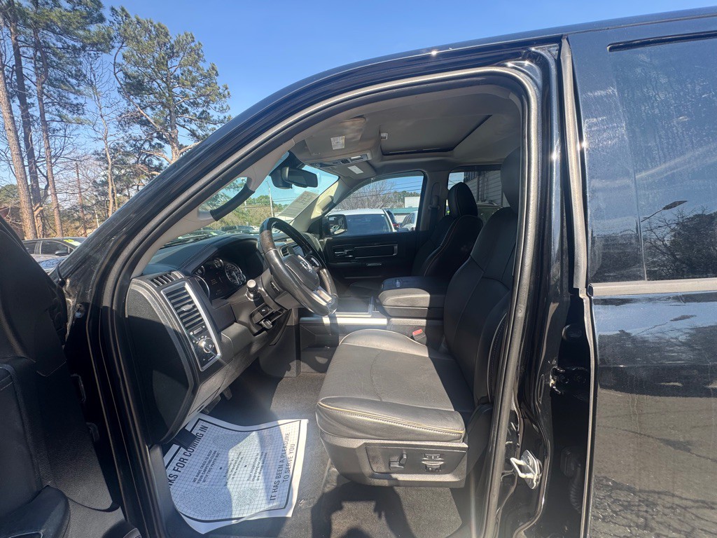 2015 RAM 1500 Image 28