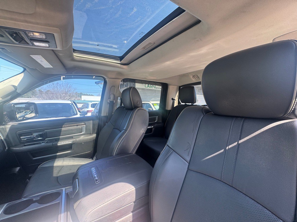 2015 RAM 1500 Image 58