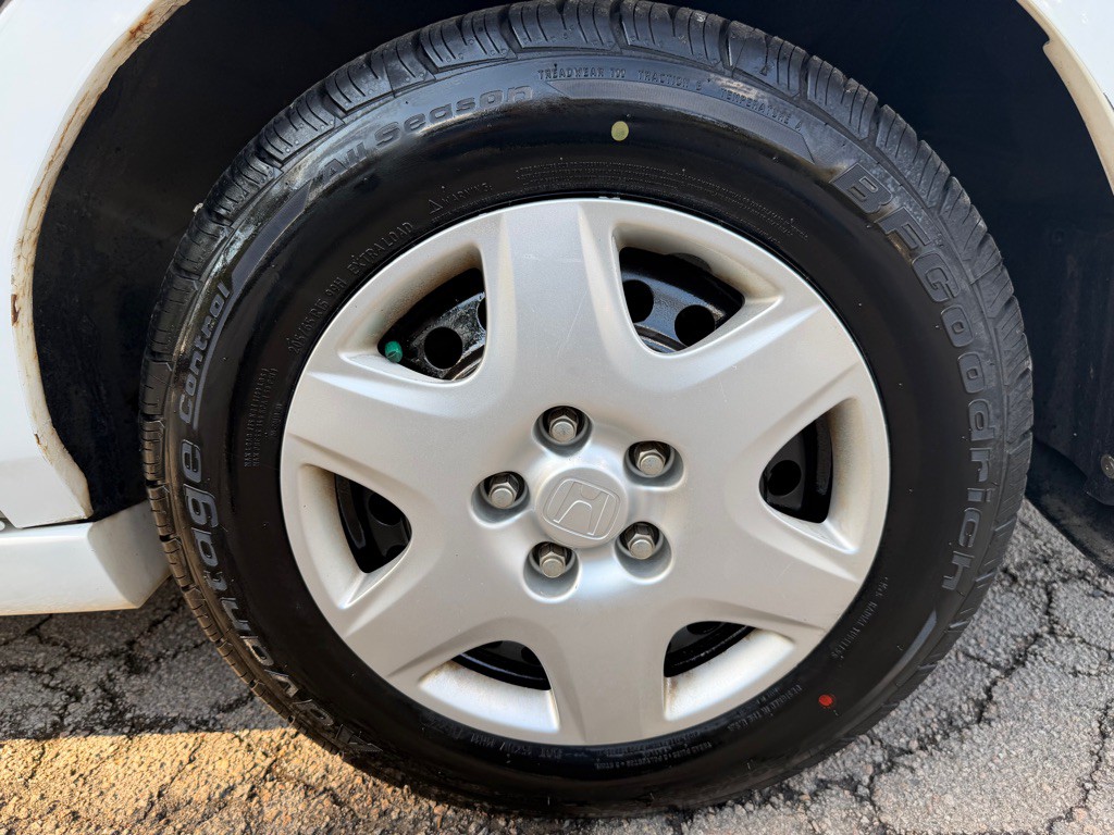 2005 Honda Accord Image 36