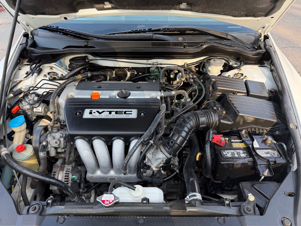 2005 Honda Accord Image 41