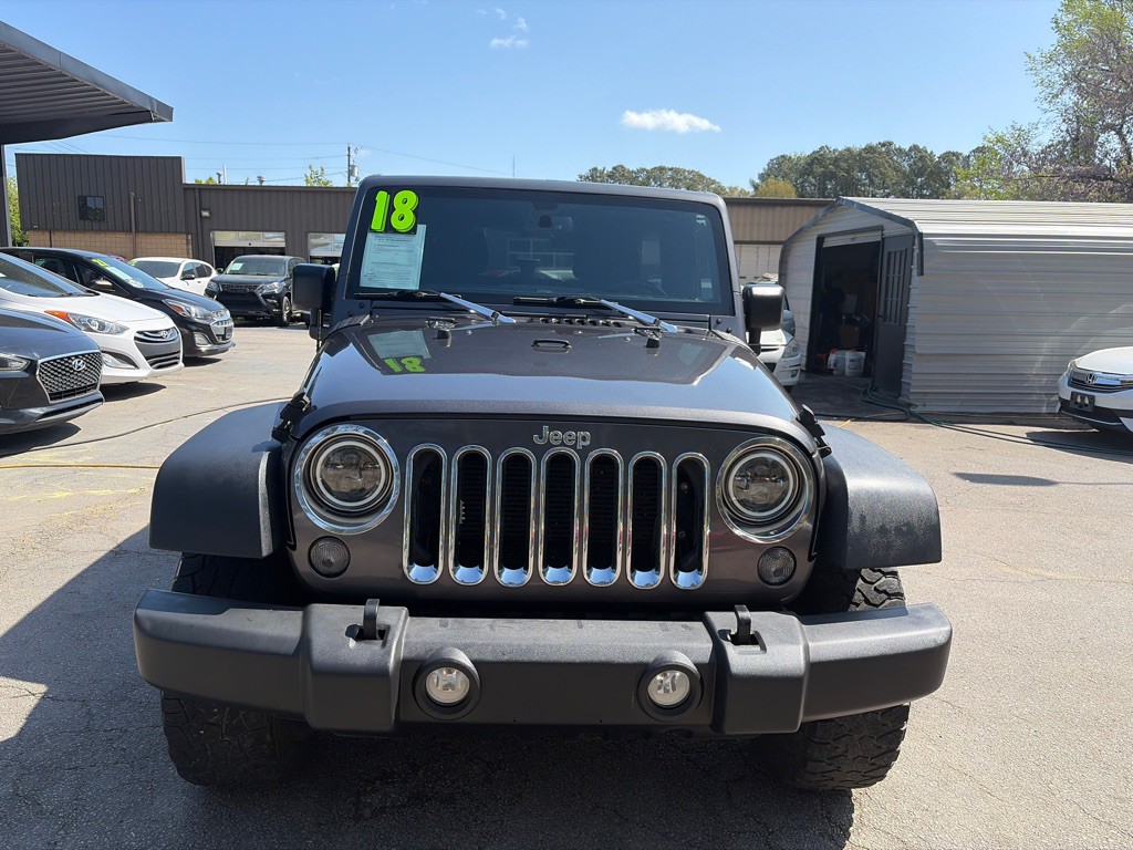 2018 Jeep Wrangler Unlimited Image 2
