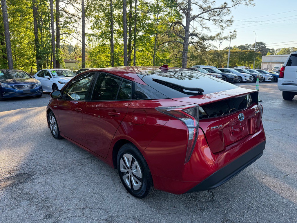 2016 Toyota Prius Image 4