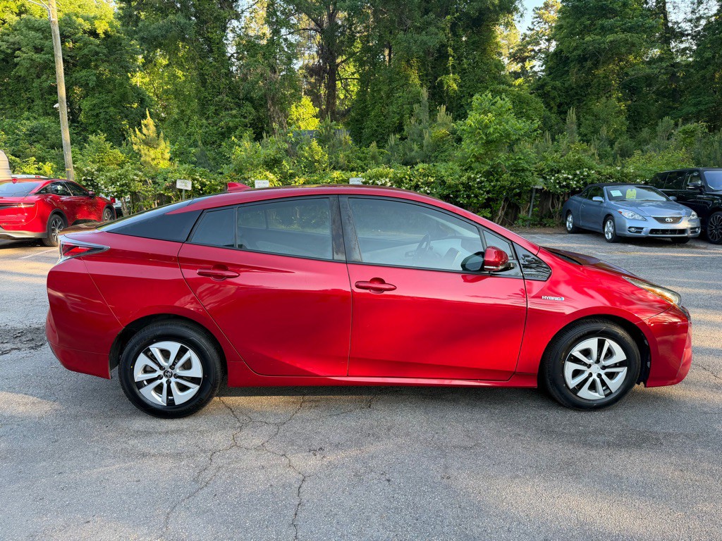 2016 Toyota Prius Image 7