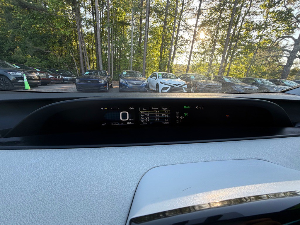 2016 Toyota Prius Image 16