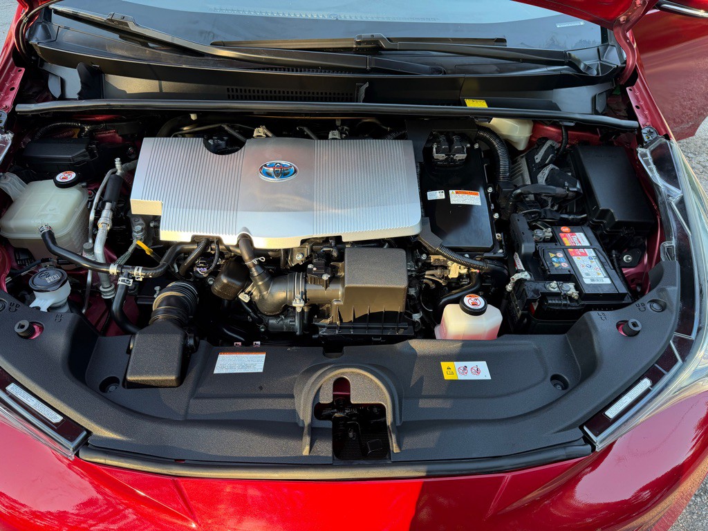 2016 Toyota Prius Image 38