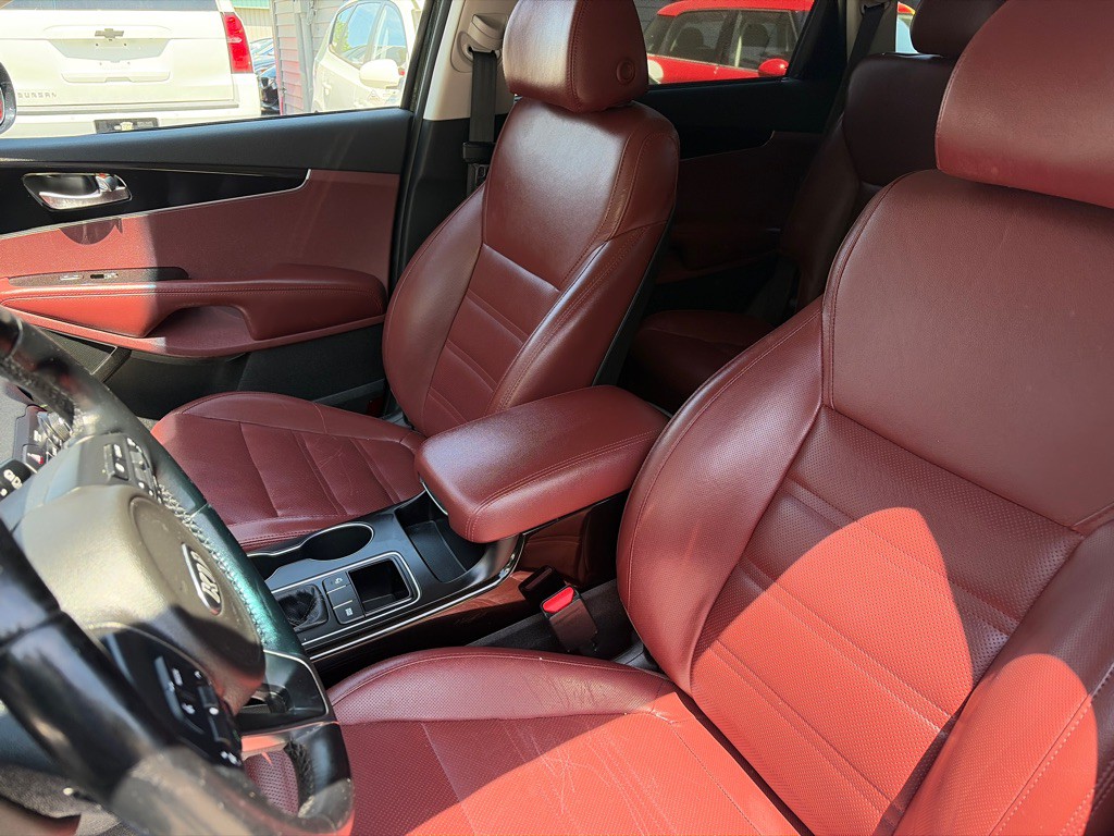 2018 Kia Sorento Image 7