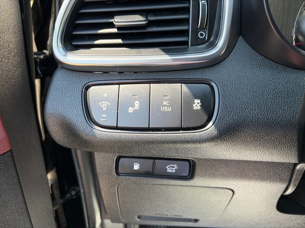 2018 Kia Sorento Image 16