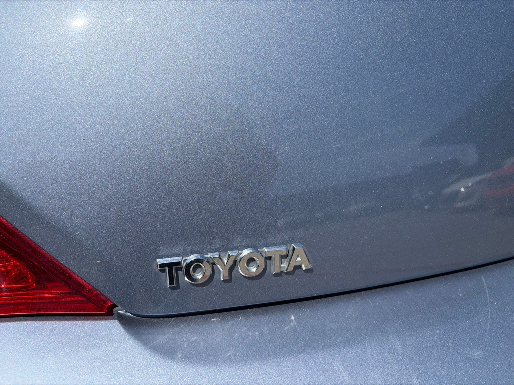 2008 Toyota Camry Image 25