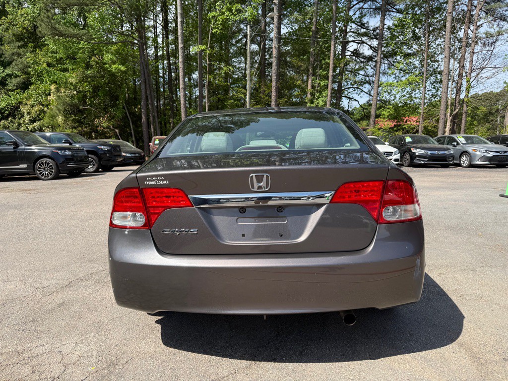 2011 Honda Civic Image 8
