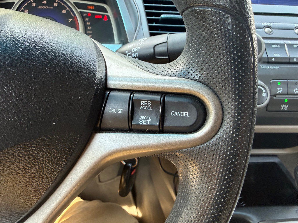 2011 Honda Civic Image 22