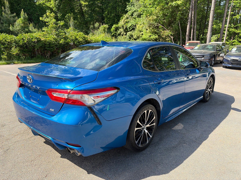 2019 Toyota Camry Image 4
