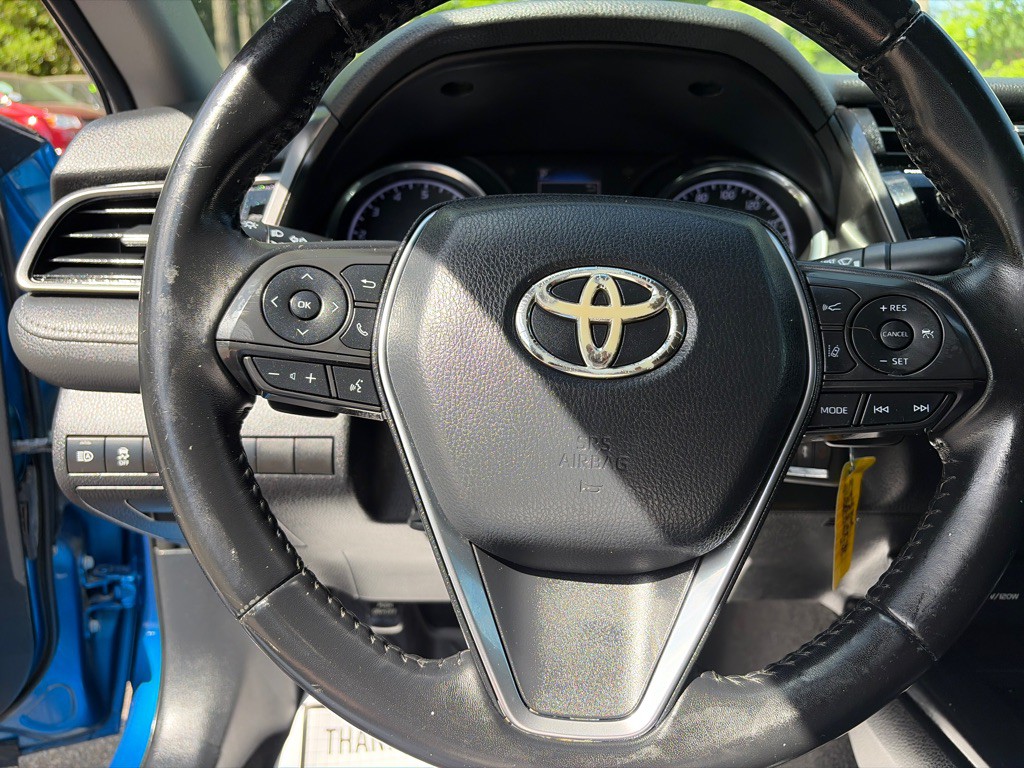 2019 Toyota Camry Image 13