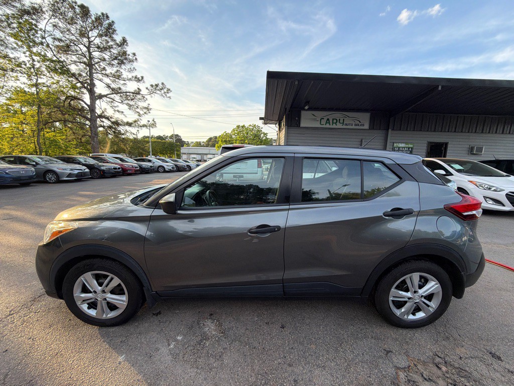 2020 Nissan Kicks Image 7