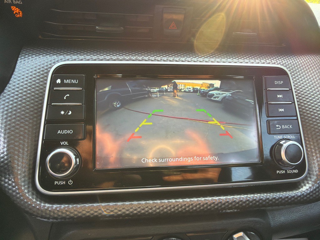 2020 Nissan Kicks Image 16
