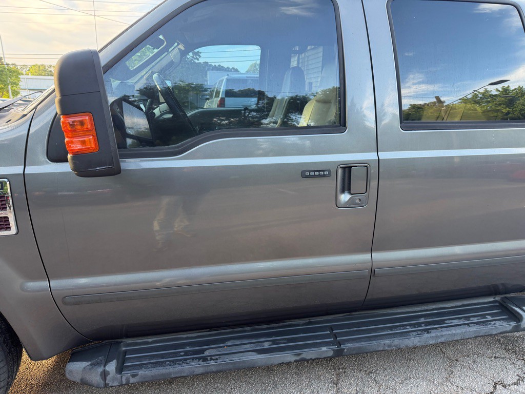 2008 Ford F-350 Image 12