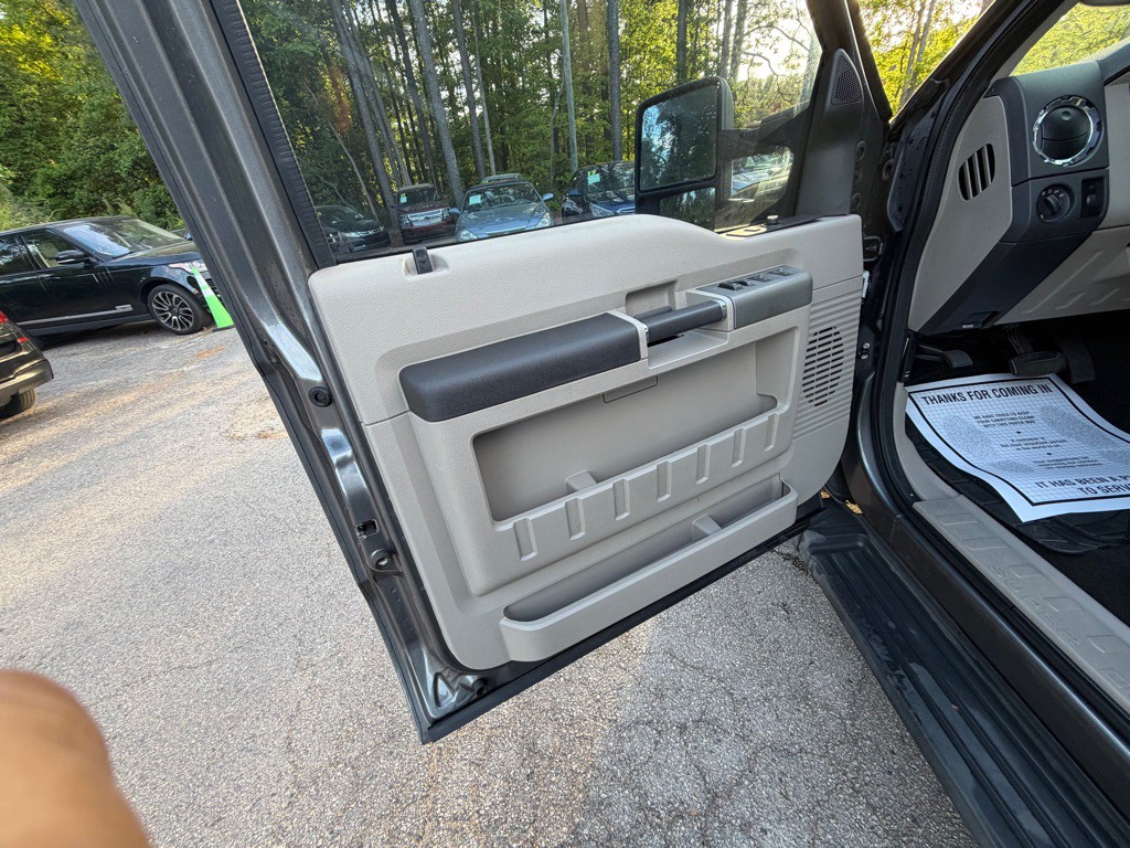 2008 Ford F-350 Image 21