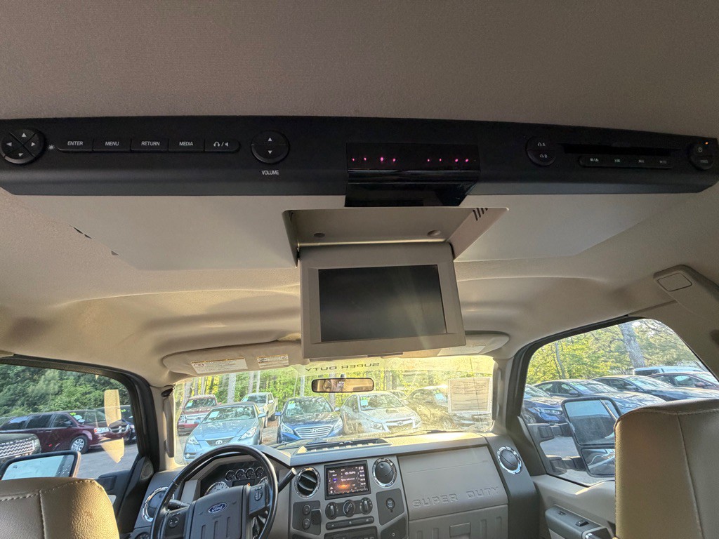 2008 Ford F-350 Image 30
