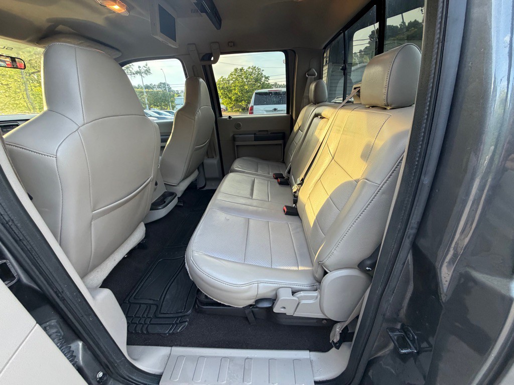 2008 Ford F-350 Image 31