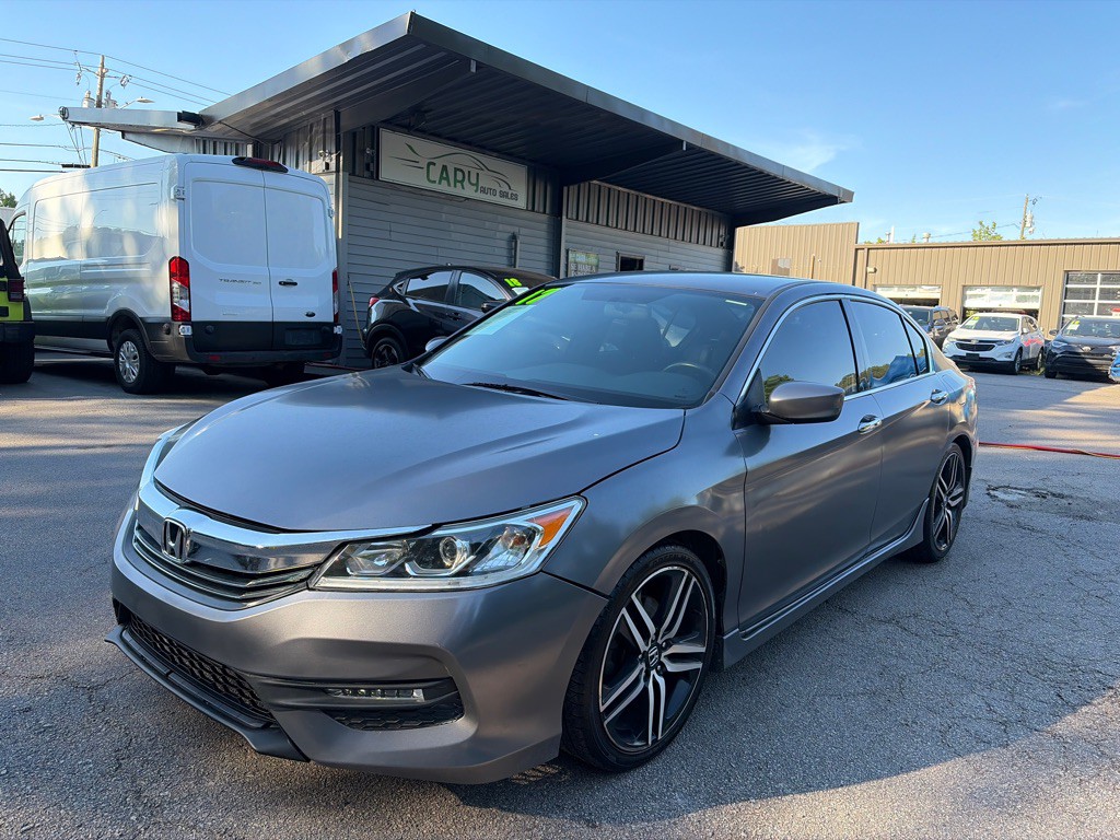 2017 Honda Accord Image 1