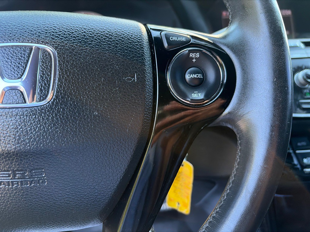 2017 Honda Accord Image 13