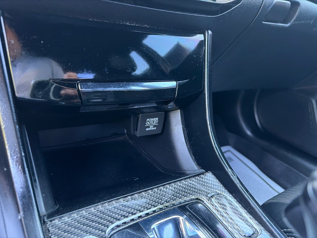 2017 Honda Accord Image 15