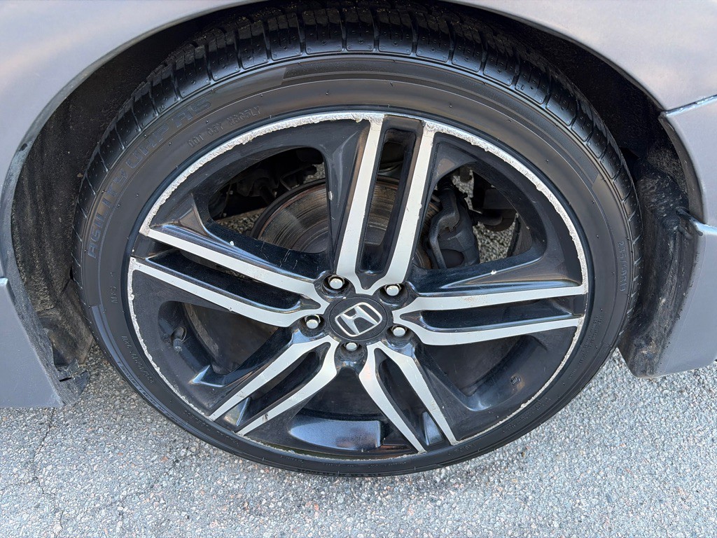 2017 Honda Accord Image 26