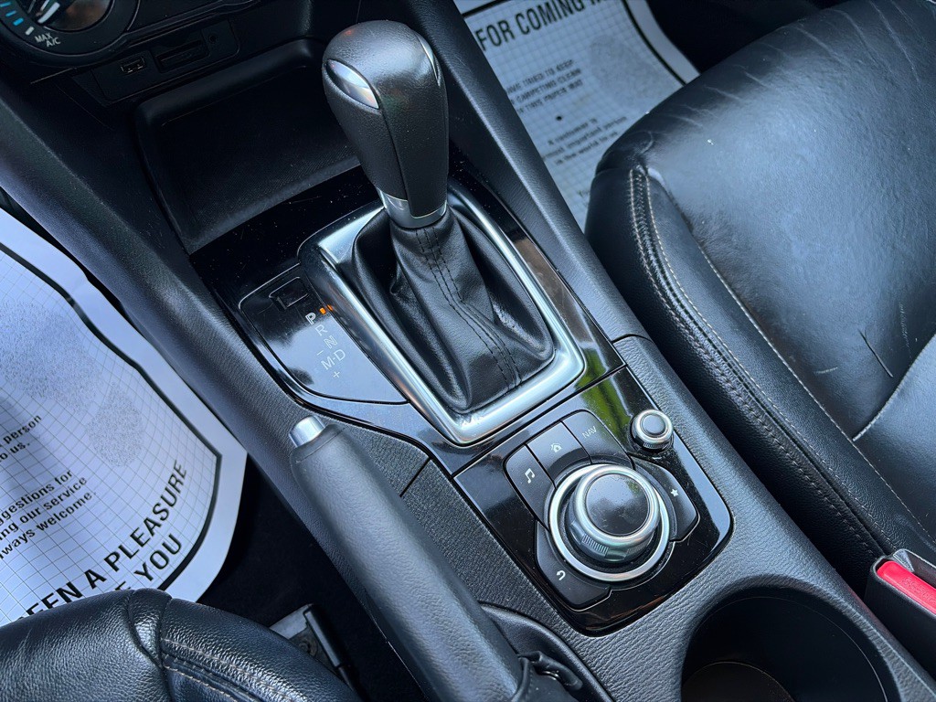 2016 Mazda Mazda3 Image 16