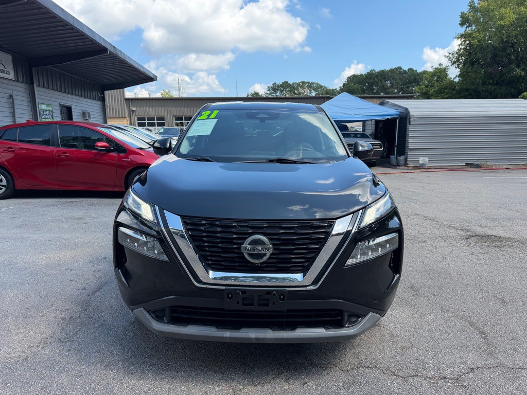 2021 Nissan Rogue Image 2